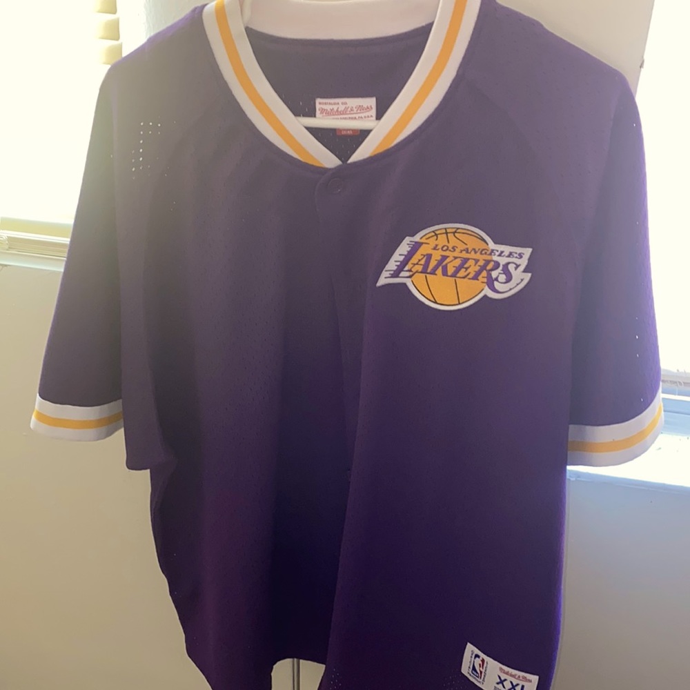 Mitchell & Ness mesh LA Lakers Jersey. Size 2x. Purple, yellow and white.